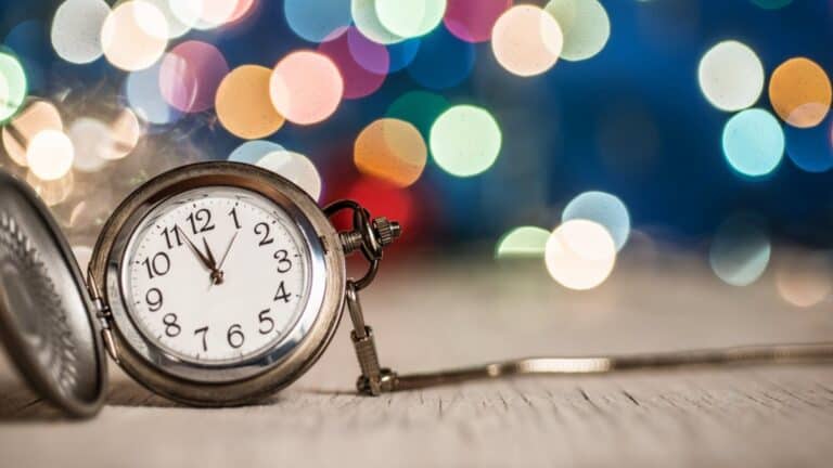 Have you ever wondered how the man who made the clock got the time? Hardly anyone will have an answer to this question